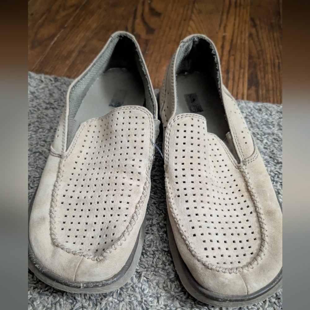Patagonia Tan Loafers